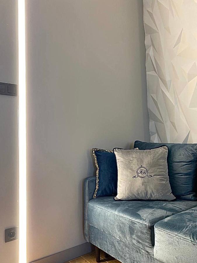 Central Family Boutique Apartments 2 Lviv Dış mekan fotoğraf